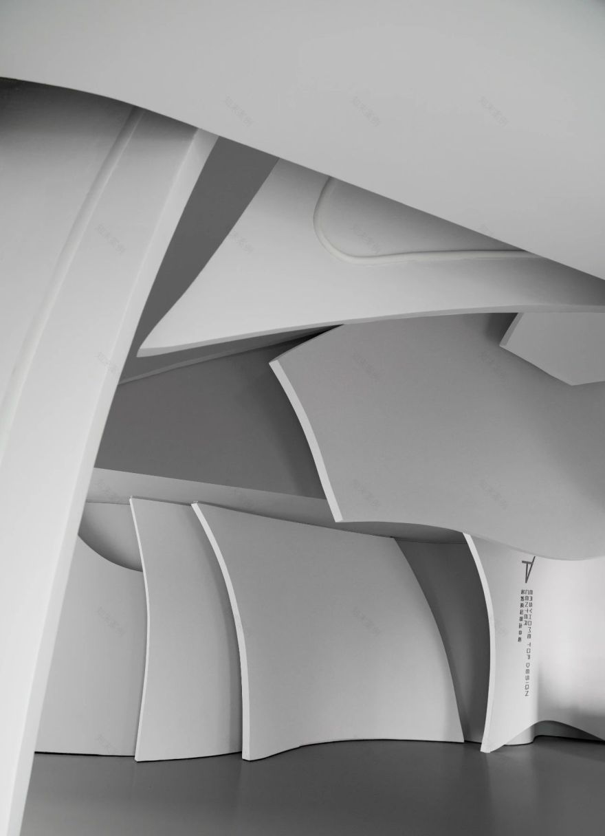 居然顶层设计中心丨中国北京丨超级符号设计事务所-8