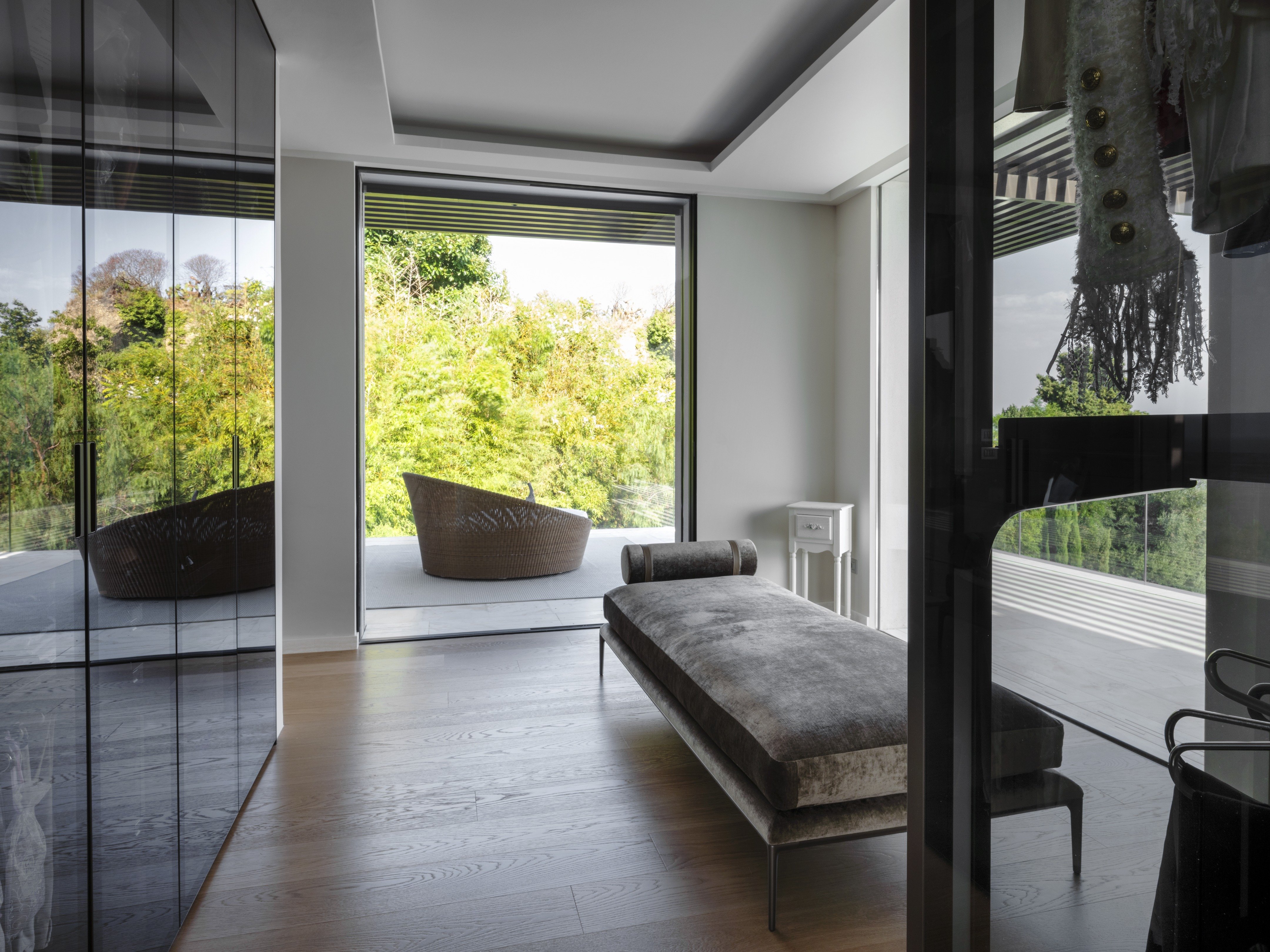 地中海风情 · 蒙特卡洛别墅 Villa Lea丨爱尔兰卡洛丨米兰 Massimo 和 Marco Donizelli 工作室-34