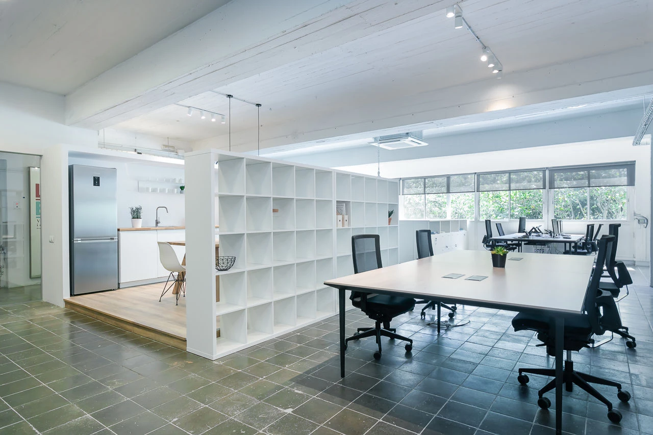 巴塞罗那工业风办公室 | IAD Spain-24