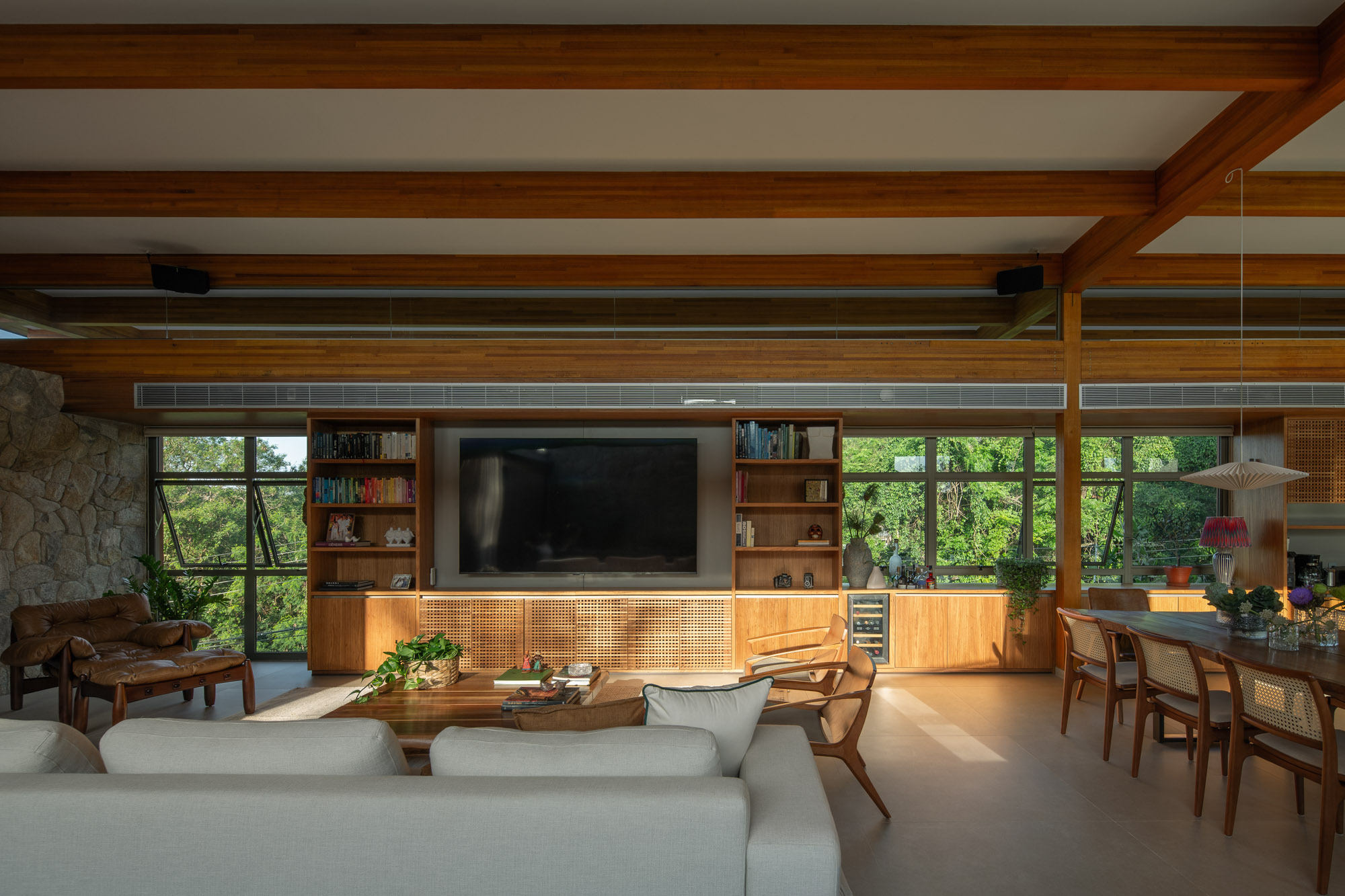 马萨诸塞州住宅（注：MA一般是美国马萨诸塞州Massachusetts的缩写，这里House可理解为住宅，具体需结合更详细语境） 丨巴西丨Estúdio Rossi Arquitetos-5