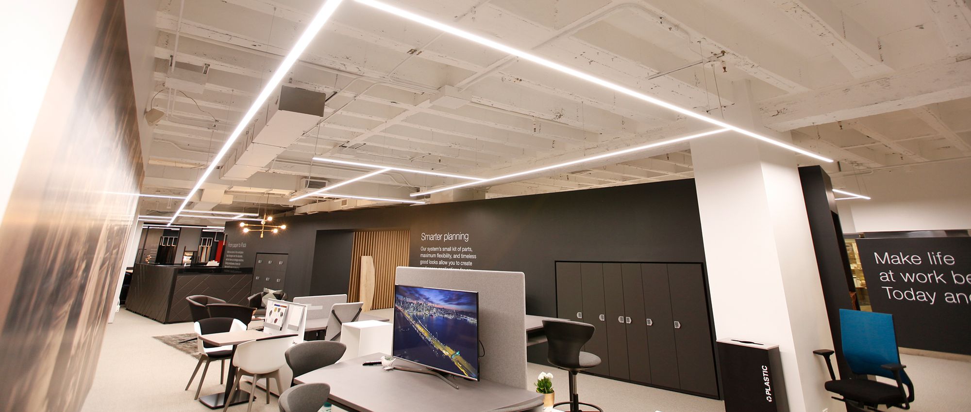 Ultramodern Linear LED Showroom Lighting Design-8