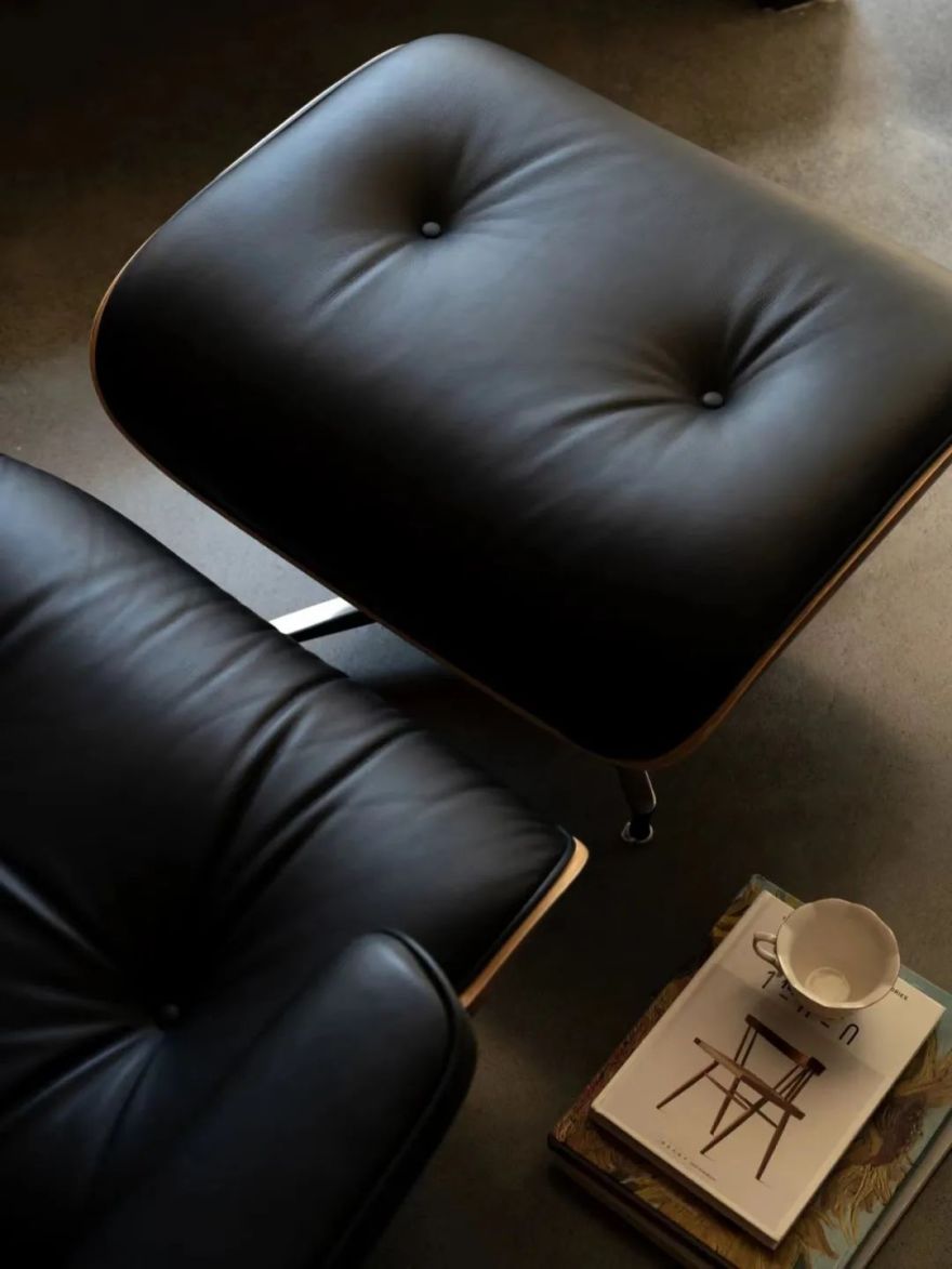 Eames Lounge Chair 单椅丨Charles Eames 和 Ray-15