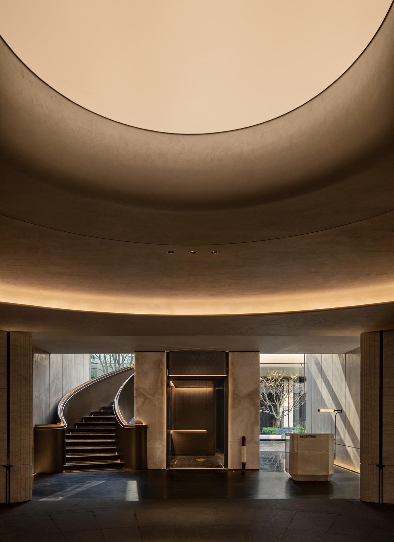 研质共设 · 重庆龙湖御湖境丨中国重庆丨室内设计为研质共设,建筑设计为ZEN正象设计,景观设计为UMS里表都会-21