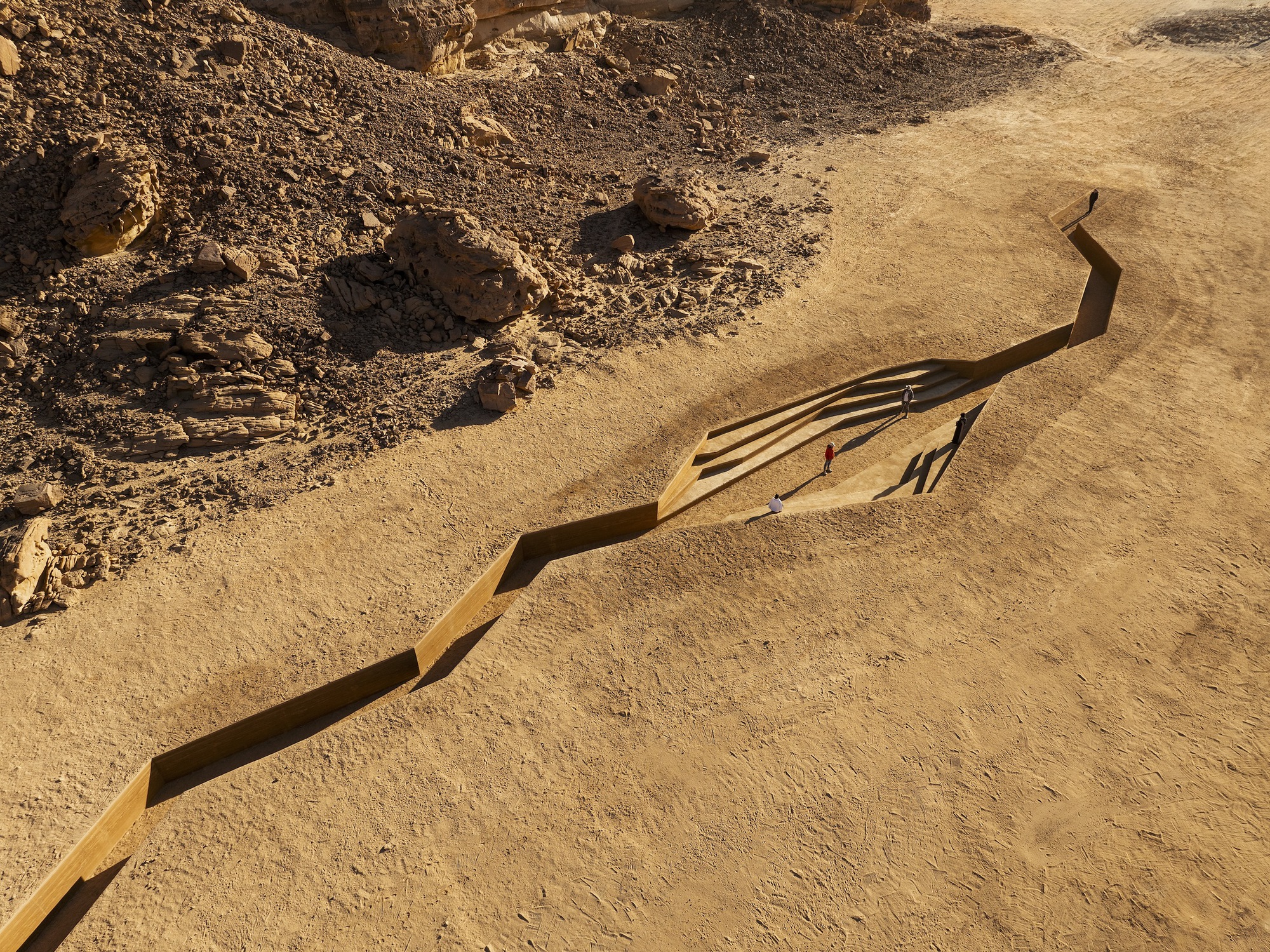 When the Earth Began to Look at Itself - Desert X Installation / SYN Architects-26