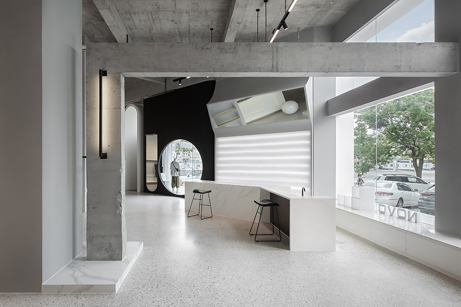 NOVO 服装店丨目后空间设计-44