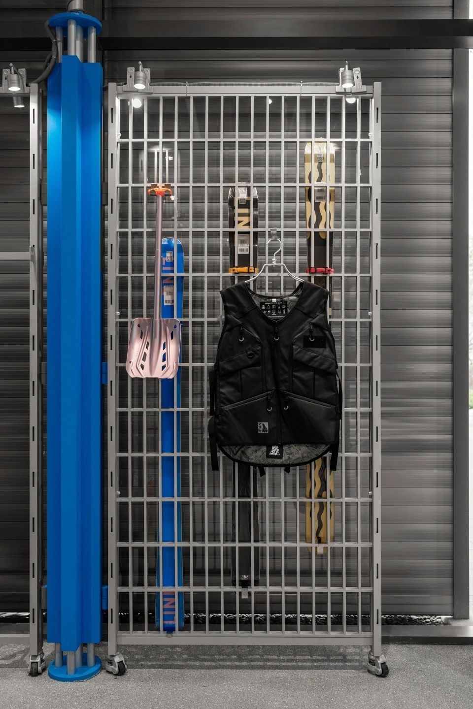 GOEASY上海龙华会旗舰店(线下首店)丨中国上海丨笑脸蜘蛛|Spider Creative-180