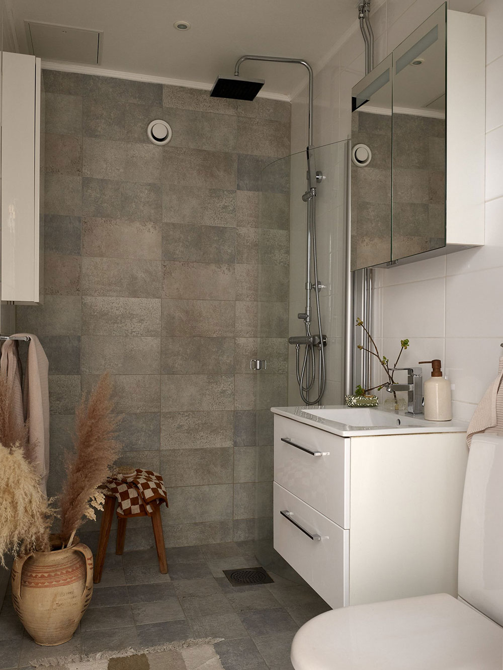 暖阳映照的斯德哥尔摩公寓-26