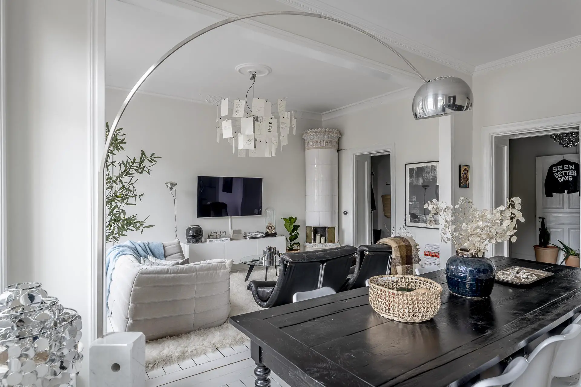 瑞典极简白色公寓，完美融合复古与现代元素-4