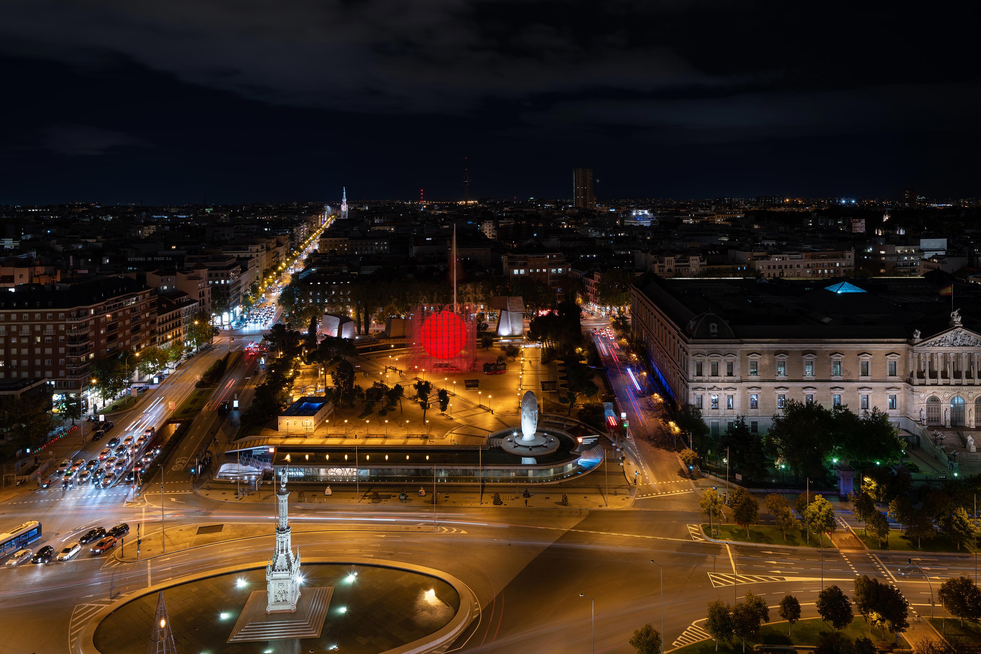 巨型红色球体装置"Tierra"丨德国科隆丨SpY-24