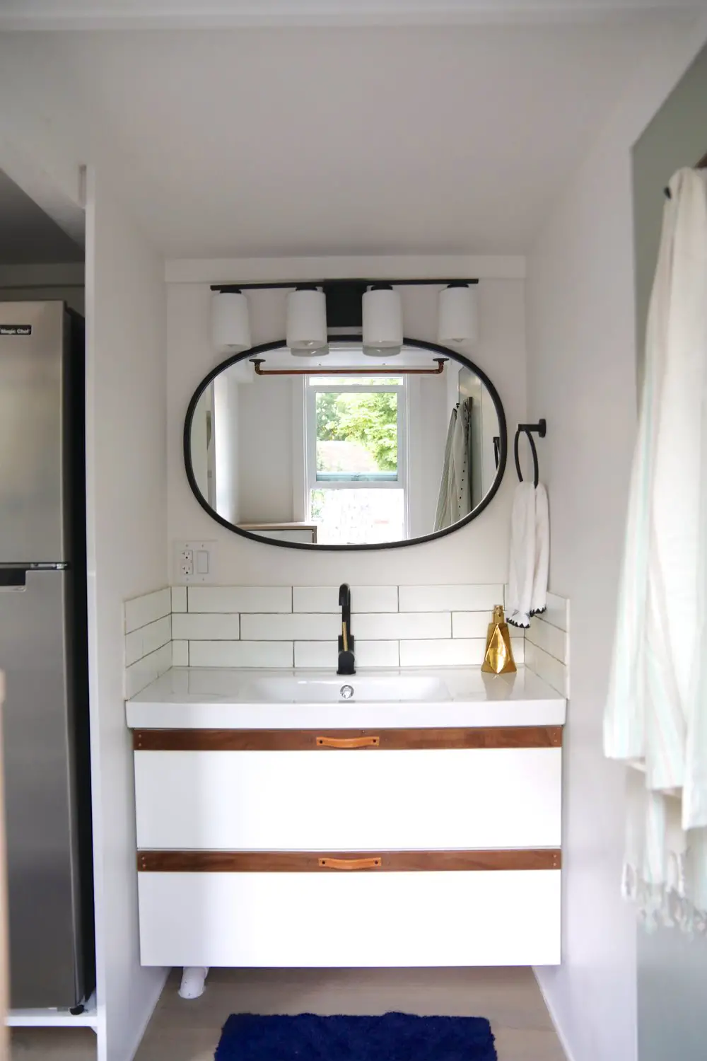 24m2 集装箱小屋，现代设计，功能齐全-12