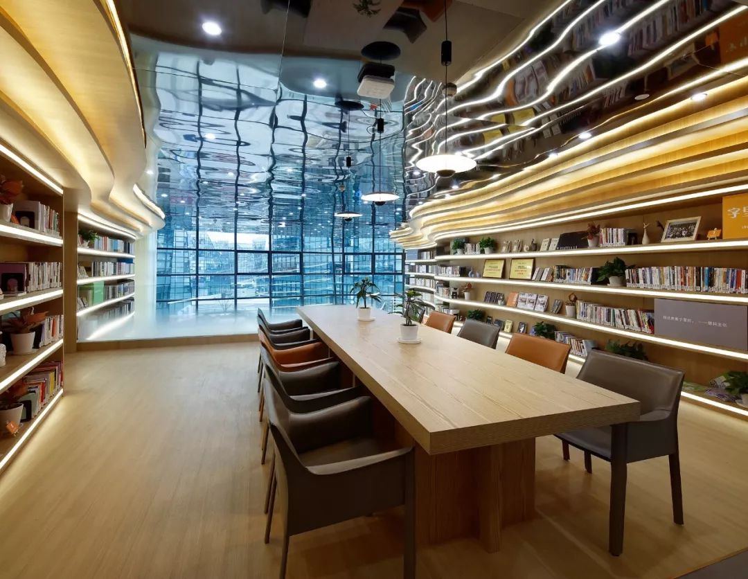 慧科集团开课吧总部大楼-13