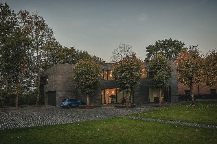 弧形砖建造的房屋丨Natkevicius&Partners-18