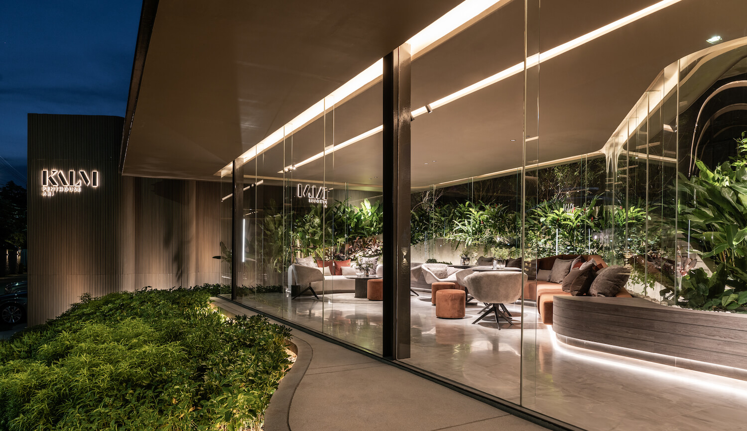 卡尔姆·阿里顶层公寓，展示画廊丨泰国曼谷丨Paon Architects-4