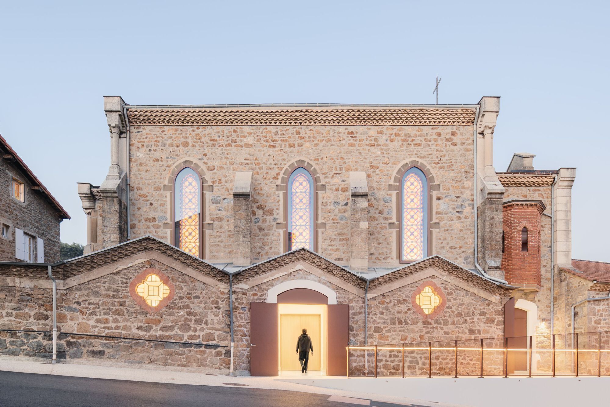 小教堂翻新工程(注:La Chapelle常见指小教堂,这里结合Renovation推测是小教堂翻新相关,若有特定背景,La Chapelle可能是具体名称) 丨法国丨AUMMA,PWA-21