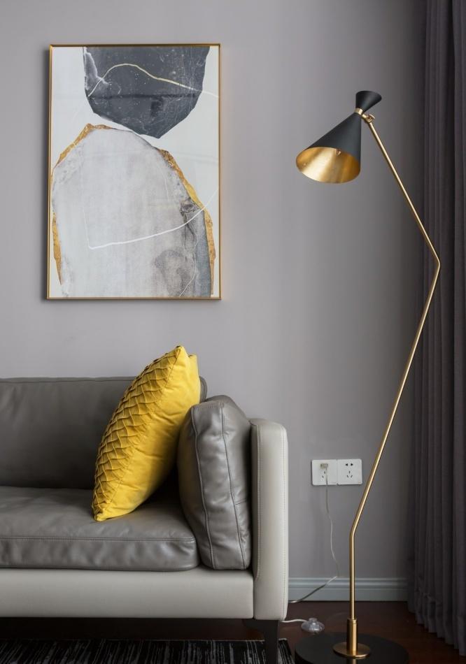 《湖光》家庭空间重塑,紧凑小户型的储物魔法-31