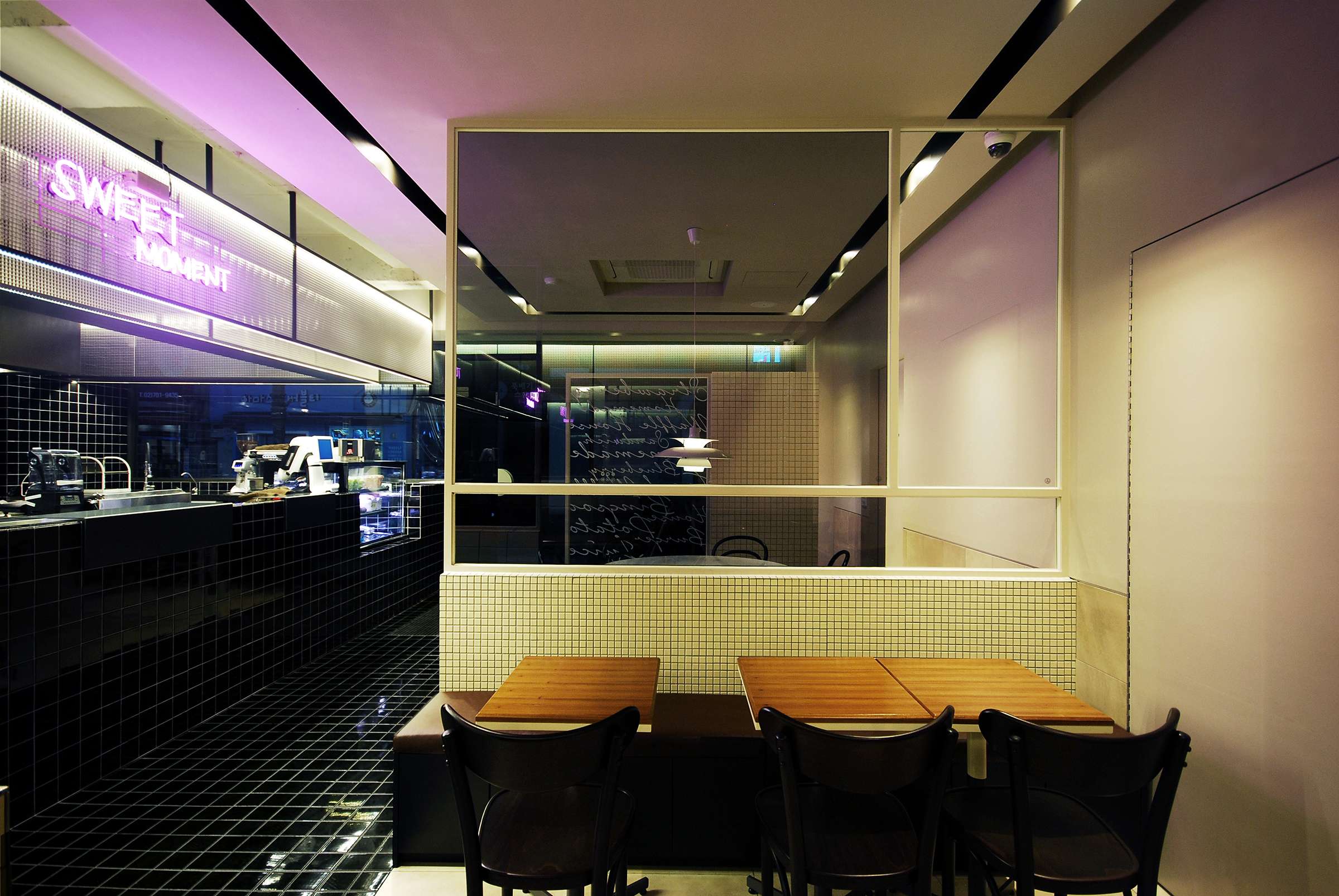 Waffle house U.lab-9