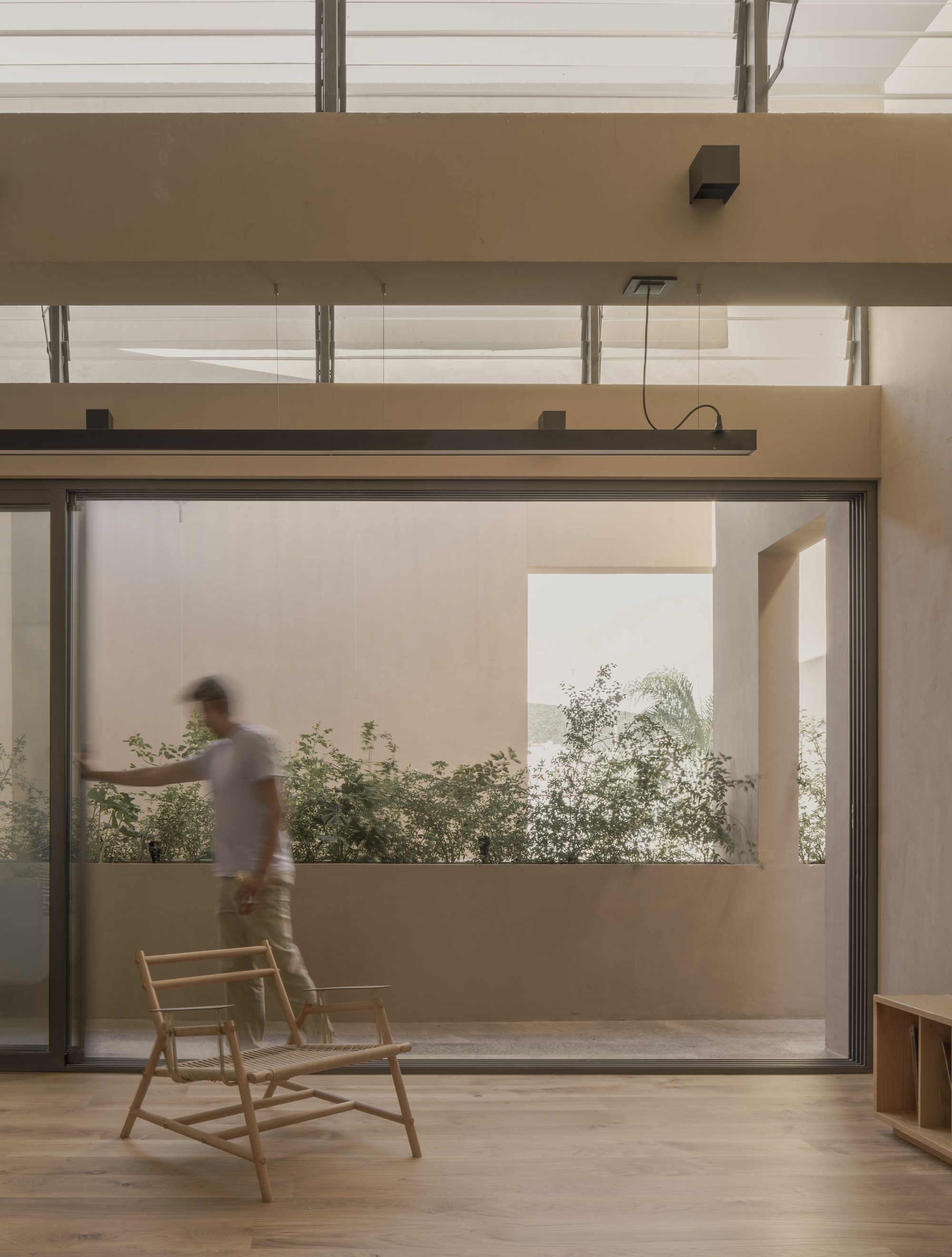 Aguilar House / Taller Segovia Molina-20