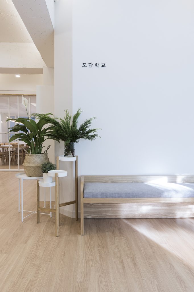 温暖舒适，道坛学校的室内设计佳作-15