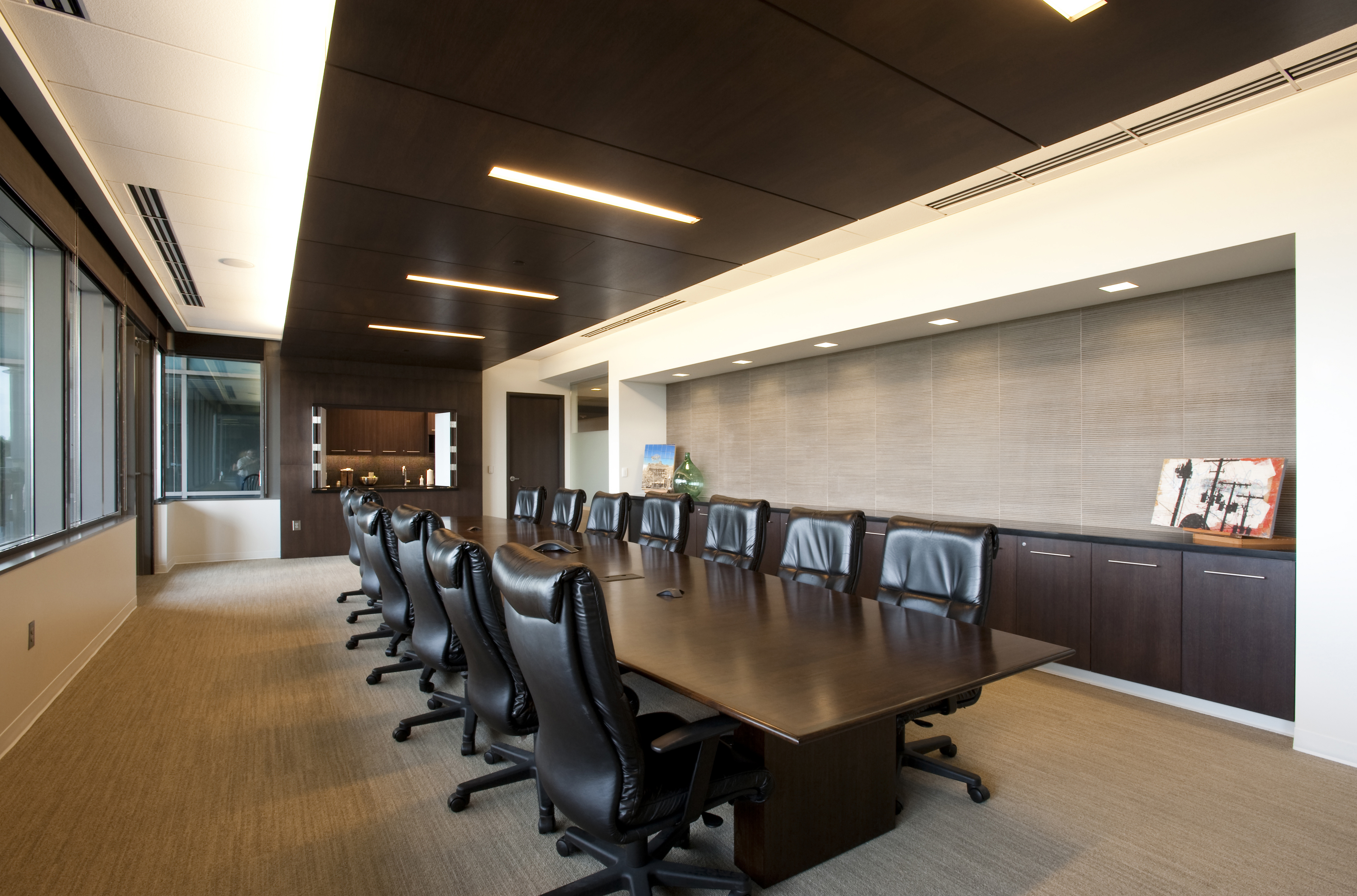 量身定制的 Freightquote 总部，呈现工业风与企业文化完美融合-16