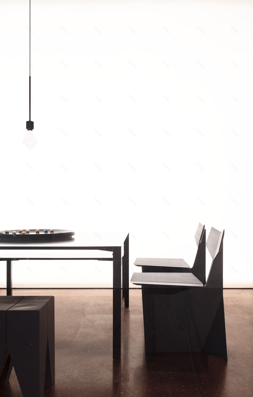 牛顿与月亮 Newton and the Moon-63