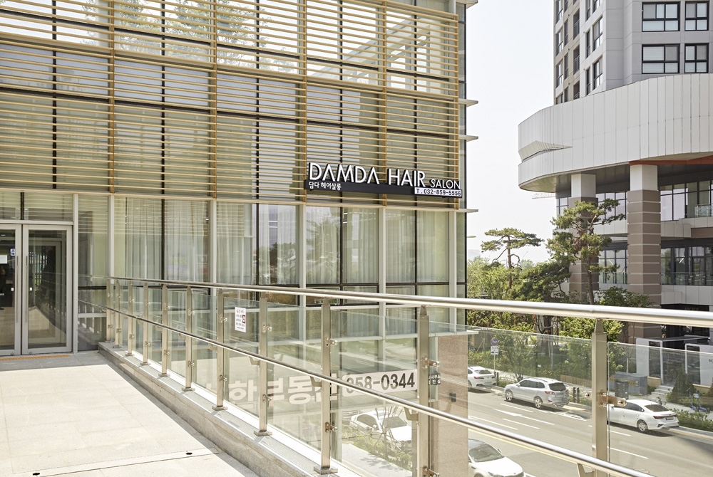 23 平米极简美容室，现代风格设计典范-16