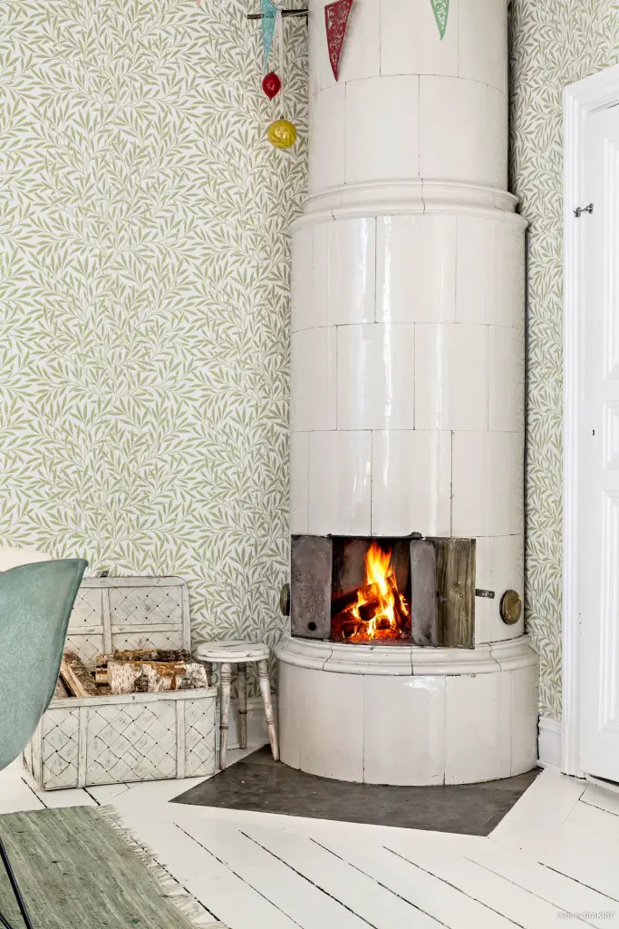 瑞典复古风公寓 | 色彩与历史的完美融合-5