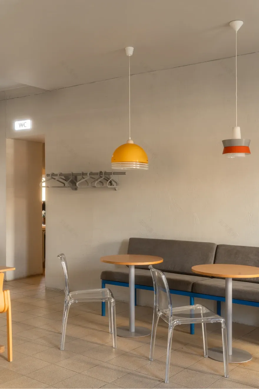 Кофейня в усадьбе XIX века в Екатеринбурге по проекту Zavod11-16