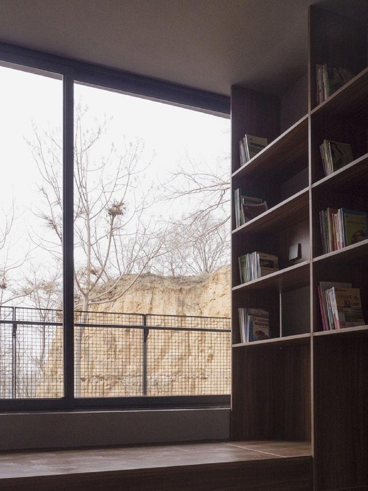 废墟中的图书馆-35