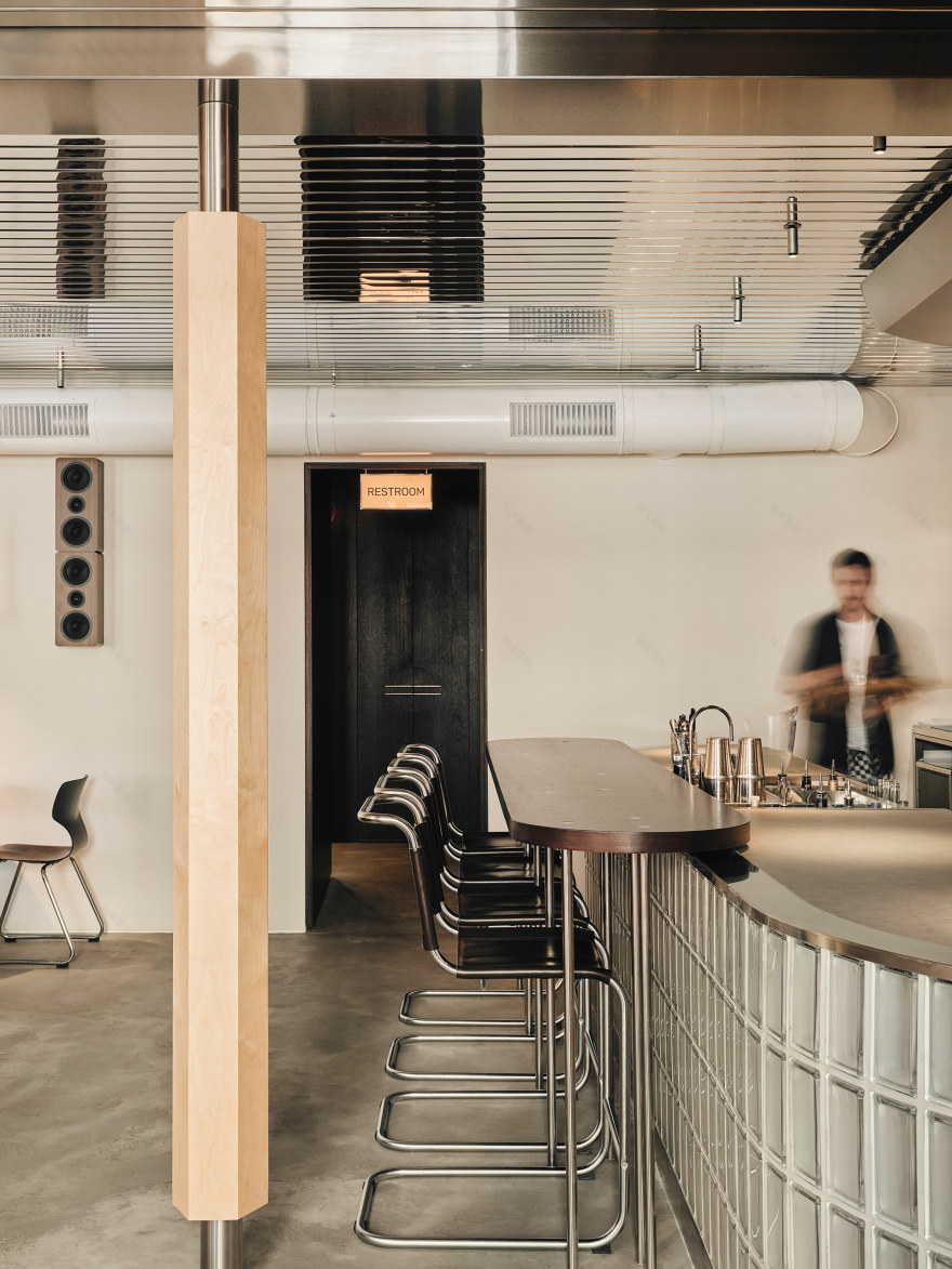 披萨工作室,咖啡馆丨俄罗斯圣彼得堡丨Aliaksandra Bialkova等四人团队-6