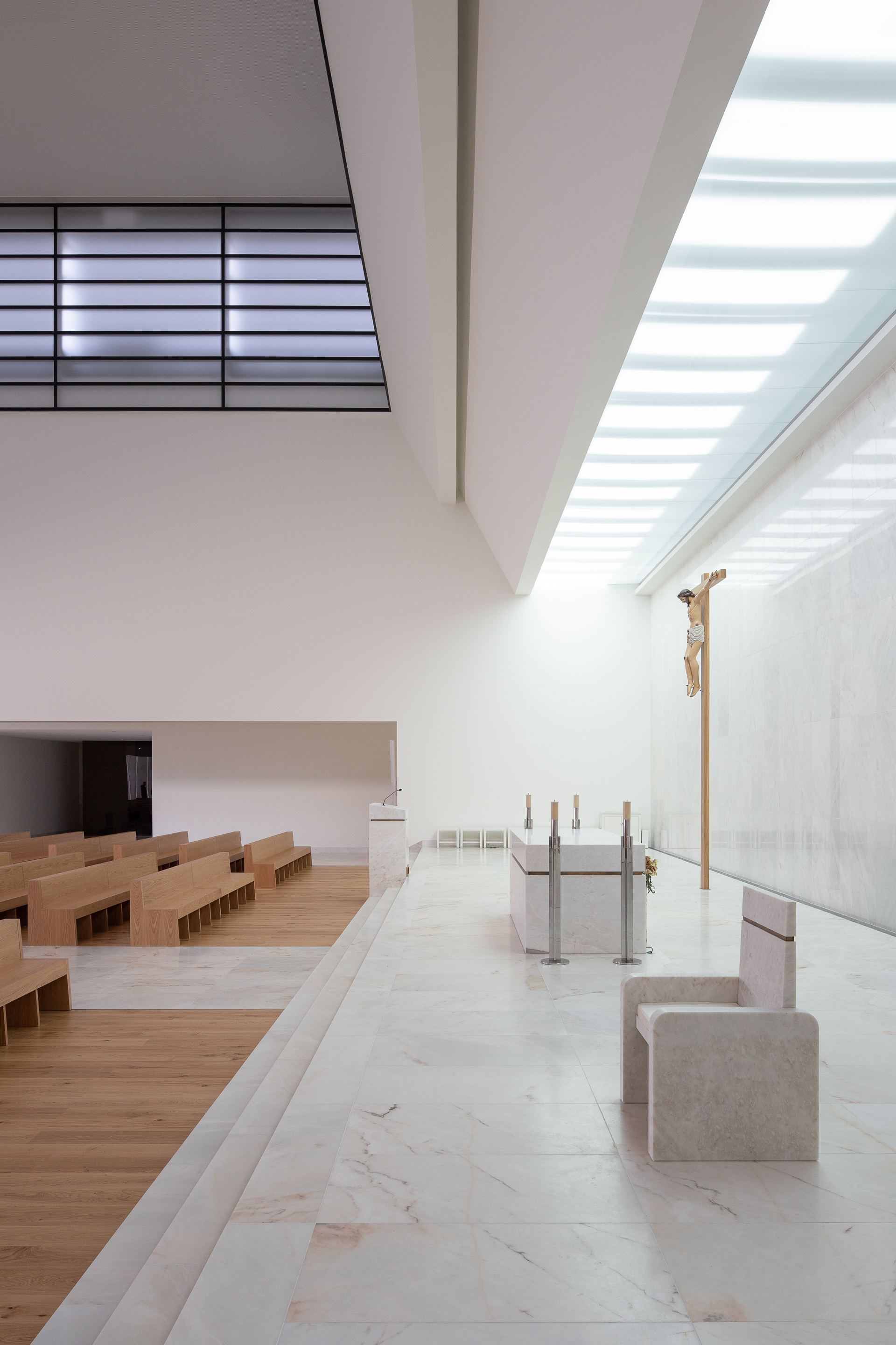 Divino Salvador Church / Vitor Leal Barros Architecture-20