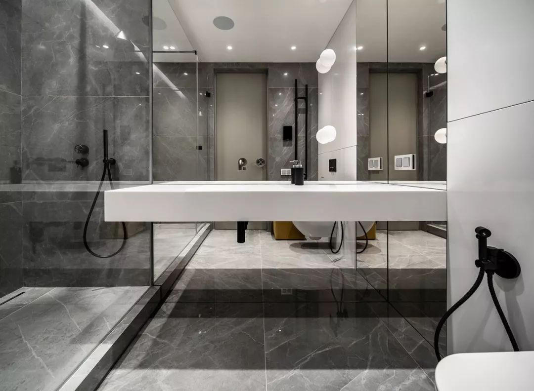 MONO architects 打造顶层公寓,诠释自由空间与光线之美-50