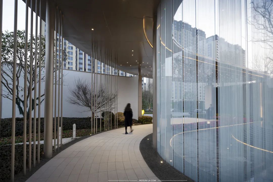 荣安·棠樾·光水雾影间的诗意栖居丨木杉设计-41