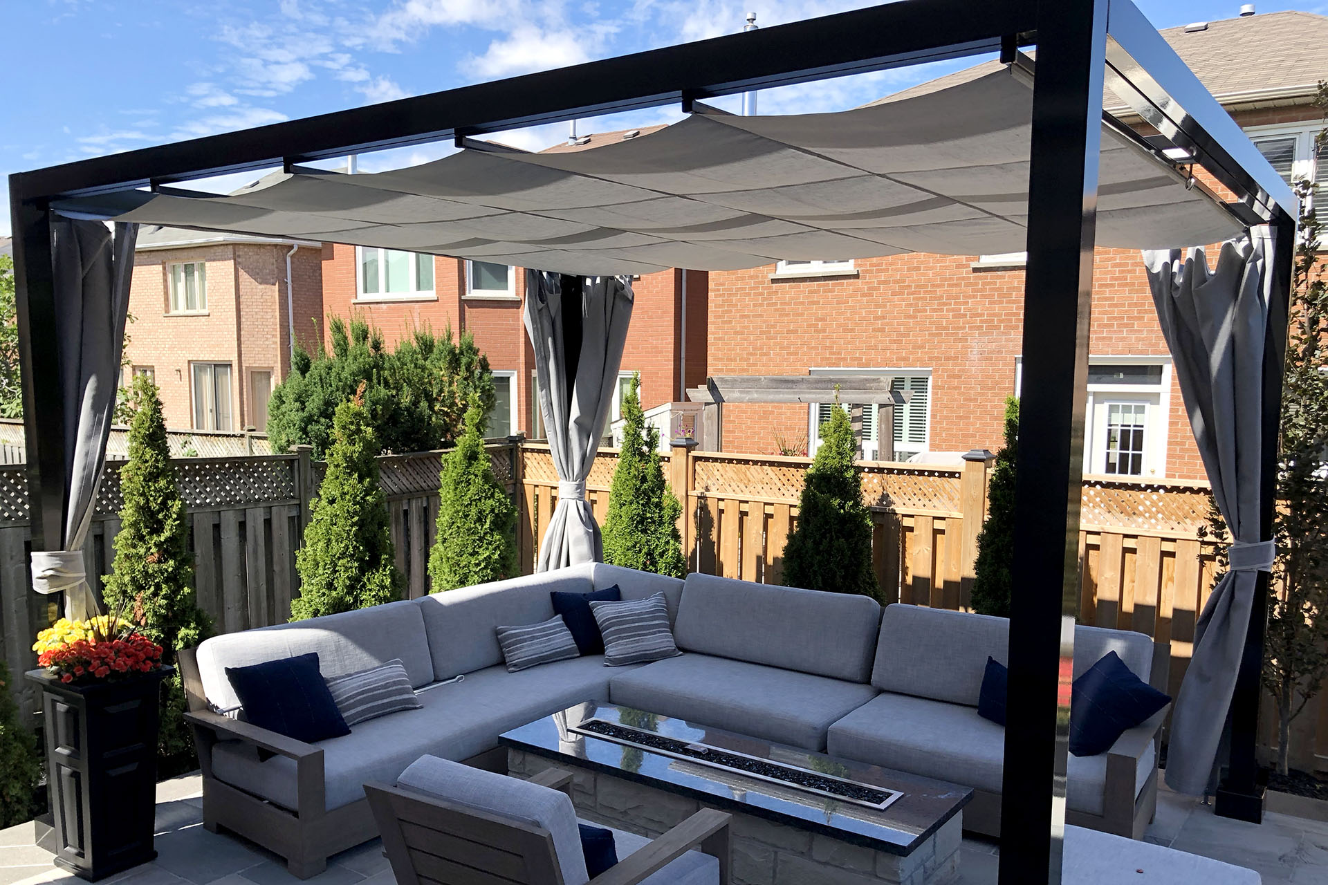 Retractable Shade Structure, Vaughan | ShadeFX-9
