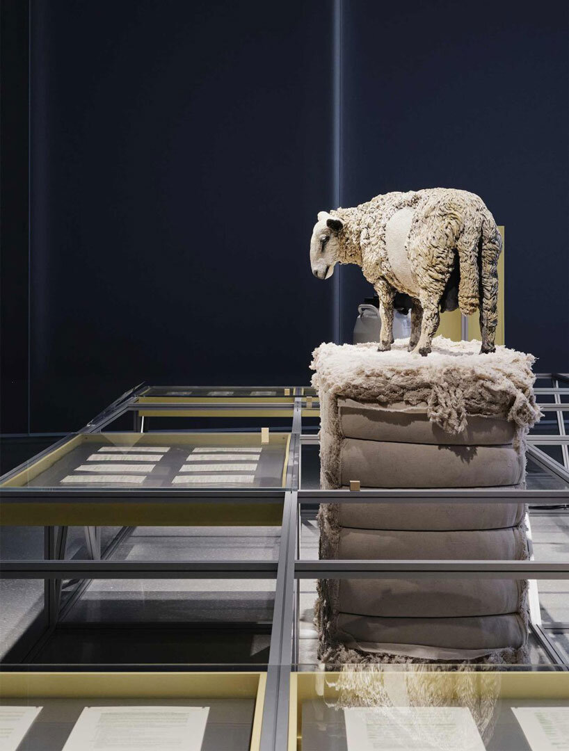 STEDELIJK MUSEUM EXHIBITS FORM丨意大利丨意大利设计工作室-5