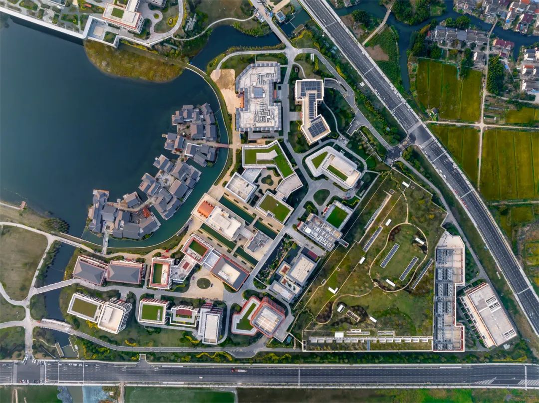 华为练秋湖研发中心(A,B组团)丨中国上海丨上海建筑设计研究院有限公司-41