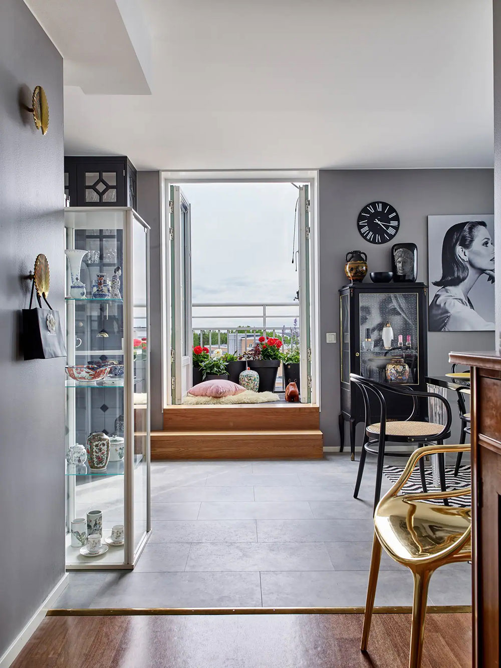 明亮的可俯瞰海湾的公寓-16