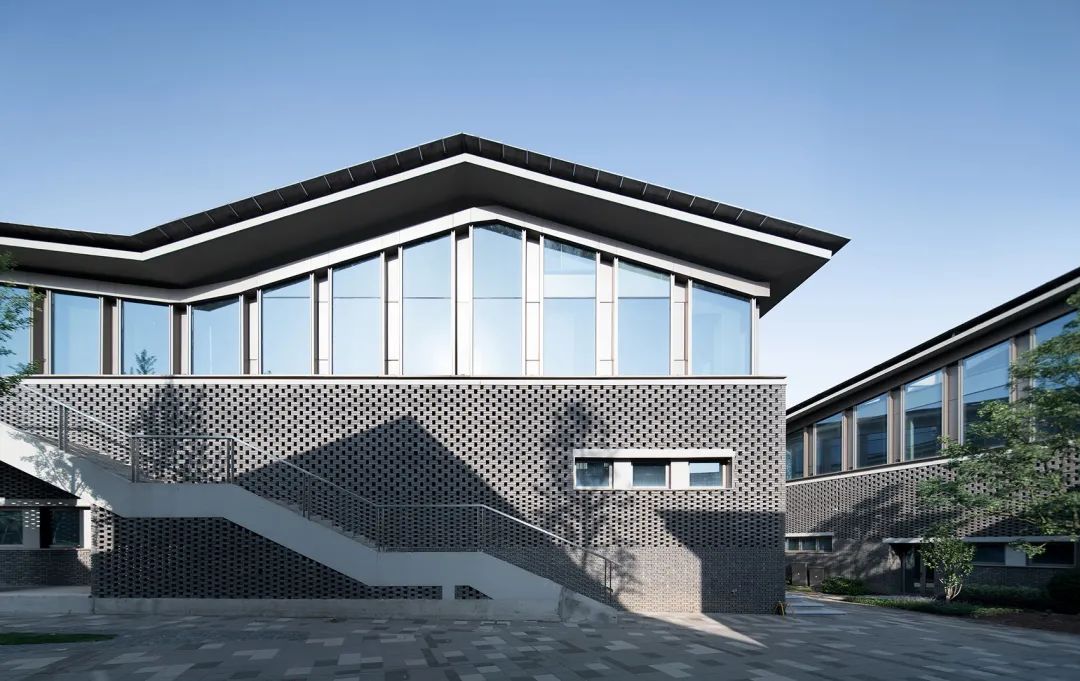 滨江新城休闲水街丨中国江苏丨江苏中锐华东建筑设计研究院有限公司荣朝晖工作室-27