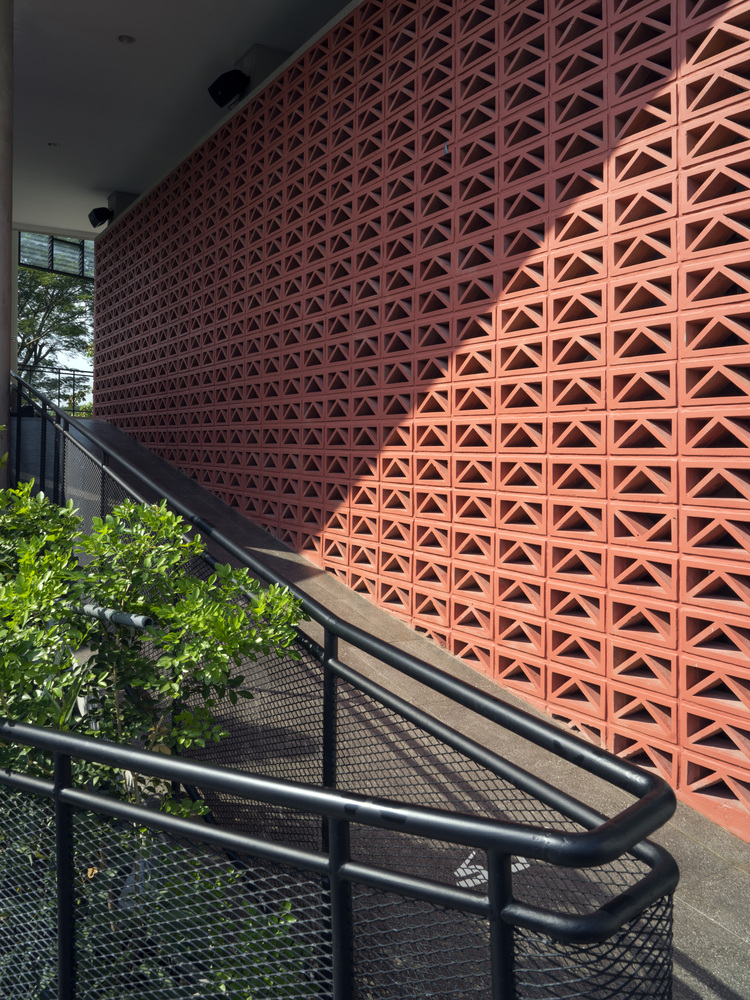 印度尼西亚蜂窝清真寺-23