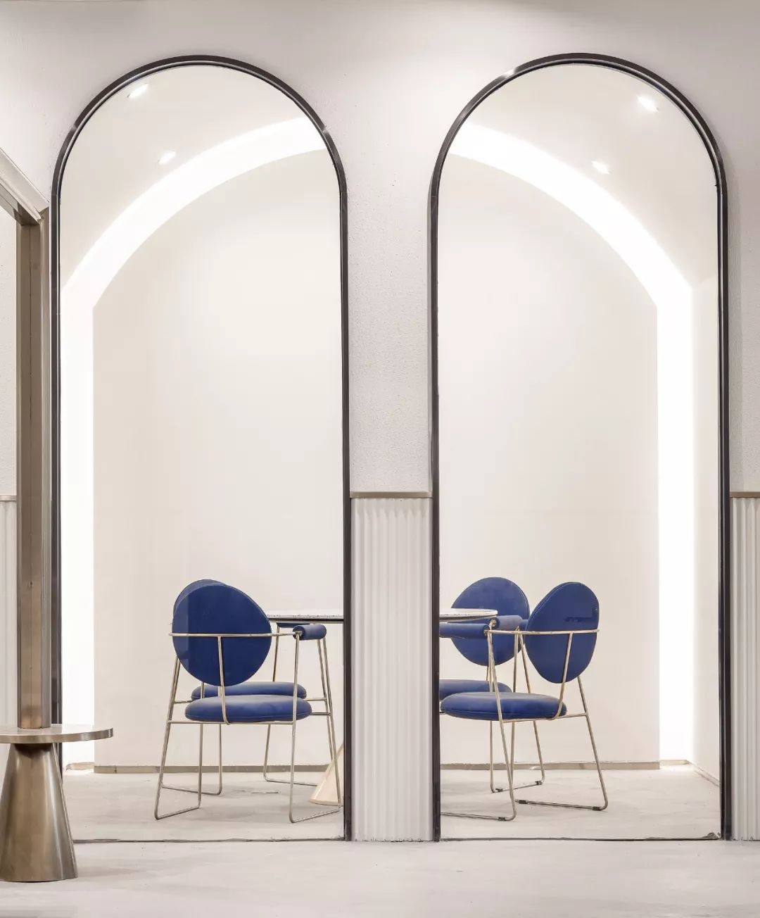 在这个令人惊叹的童话城堡办公室，我愿意天天加班！-47