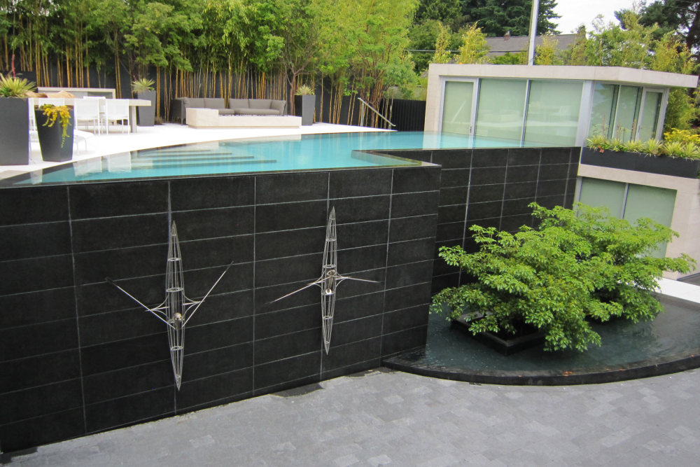 Paul Sangha 的雕塑花园设计 | 打造自然与艺术的和谐空间-2