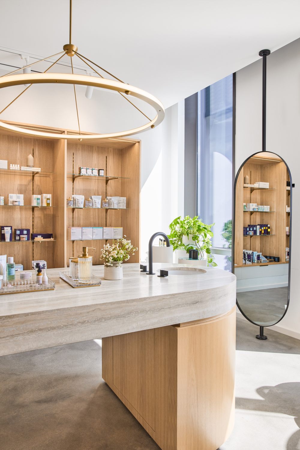 圣莫尼卡的树胶体验店 | Rapt Studio 设计的现代总部-33