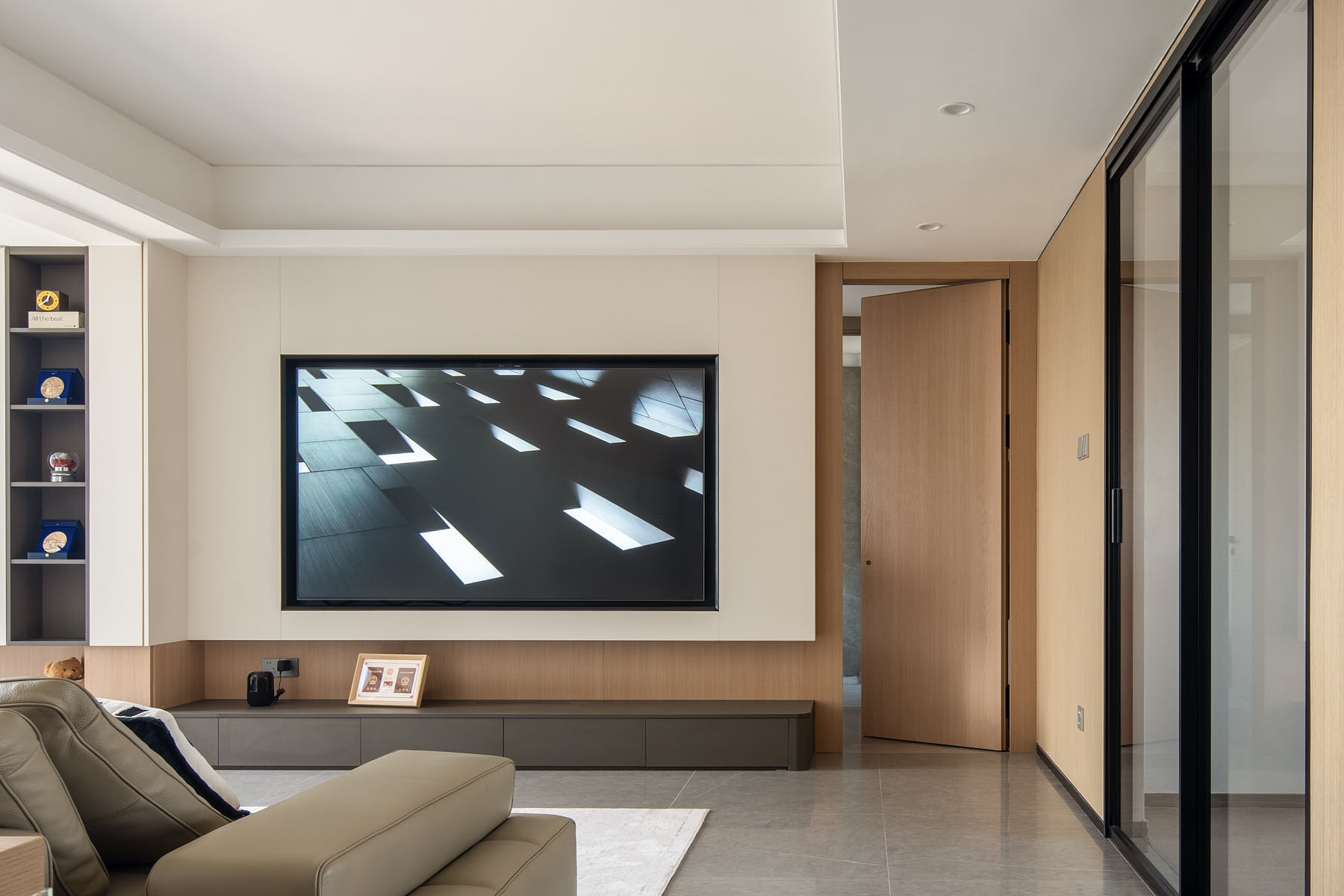 120㎡客餐阳一体化通透动线，藏在极简背后的生活讲究-43