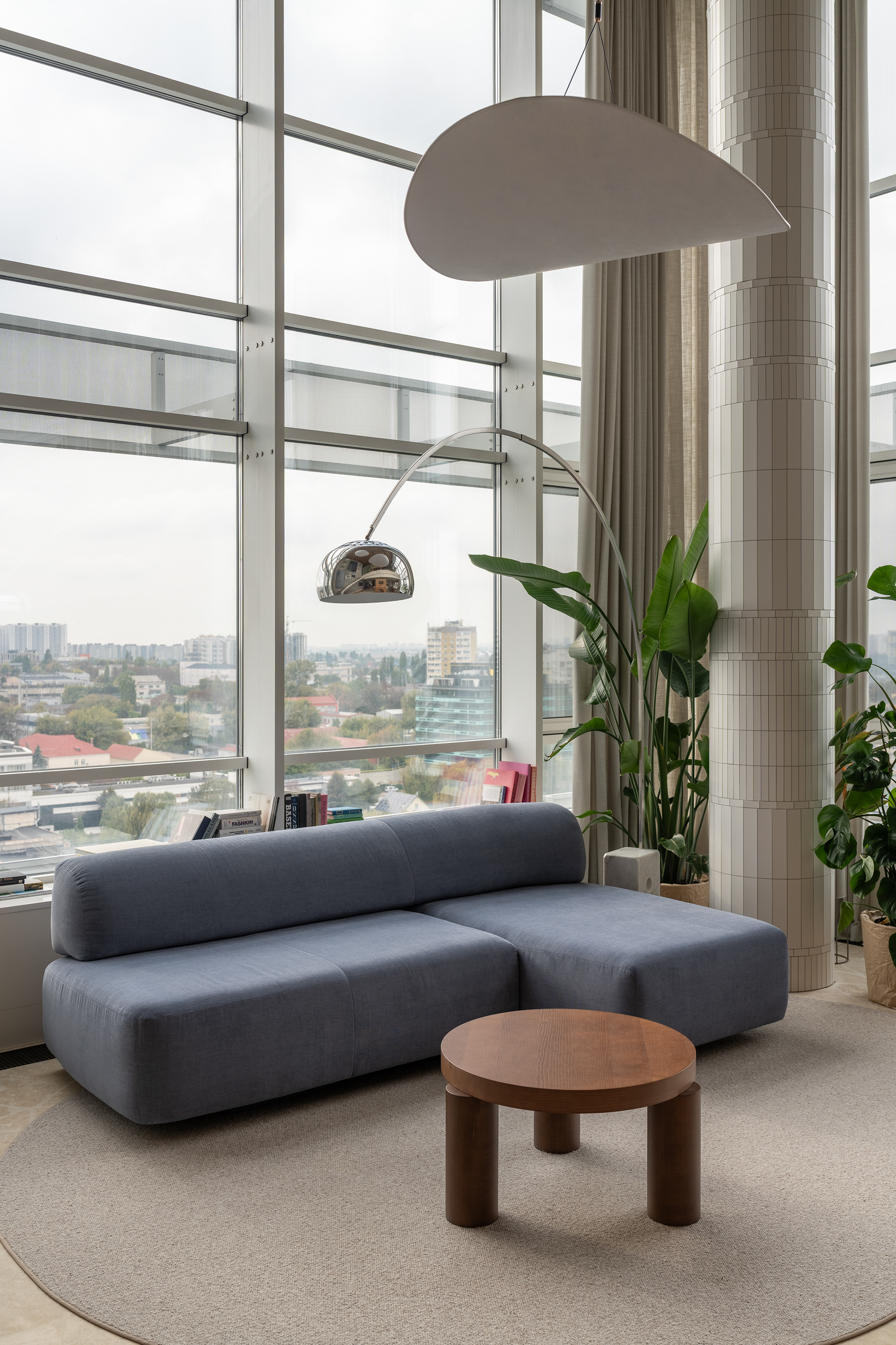 VSLKVSKA | A two-story apartment design-39