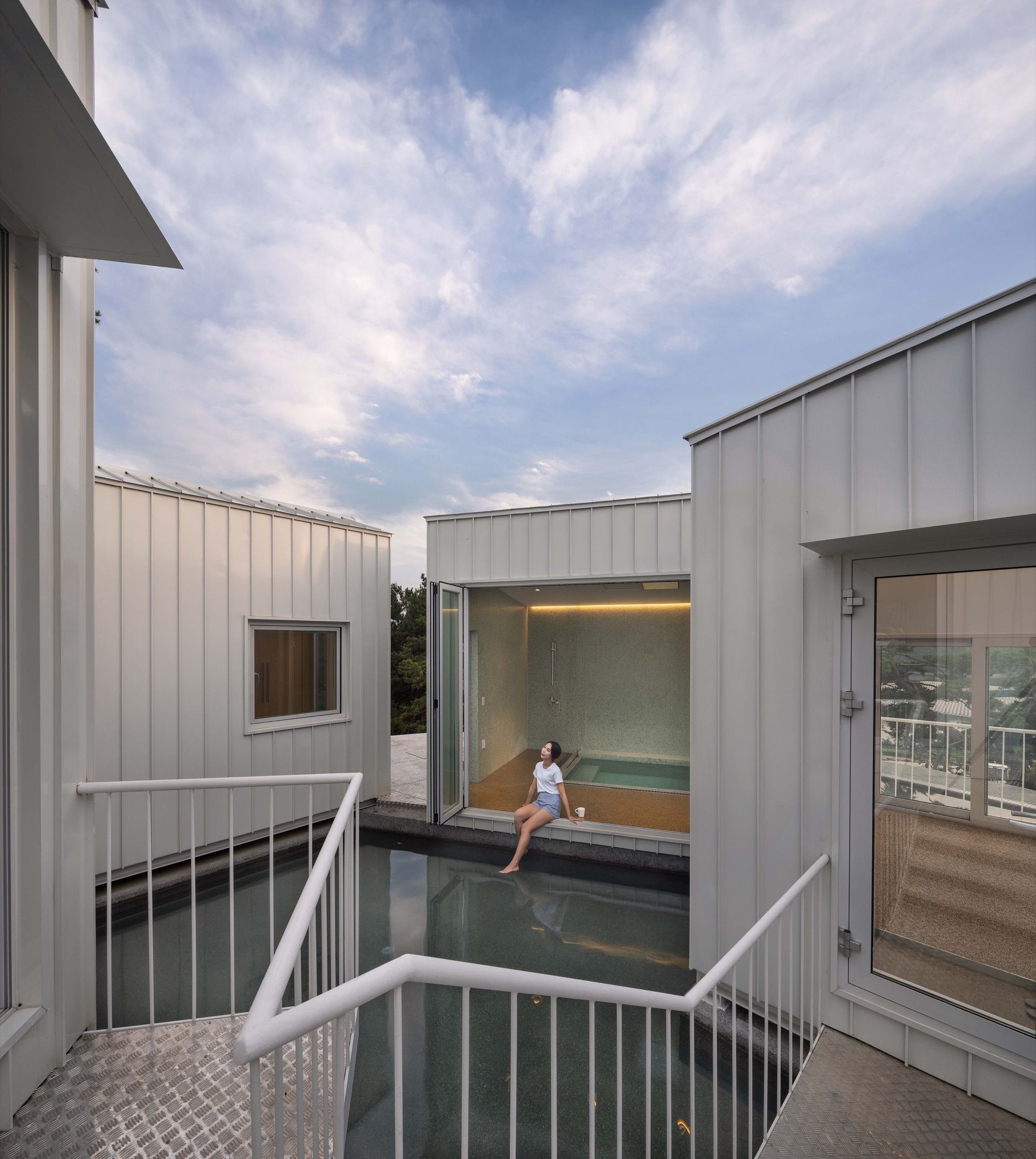 水岸浮立方——打破边界的设计探索-27