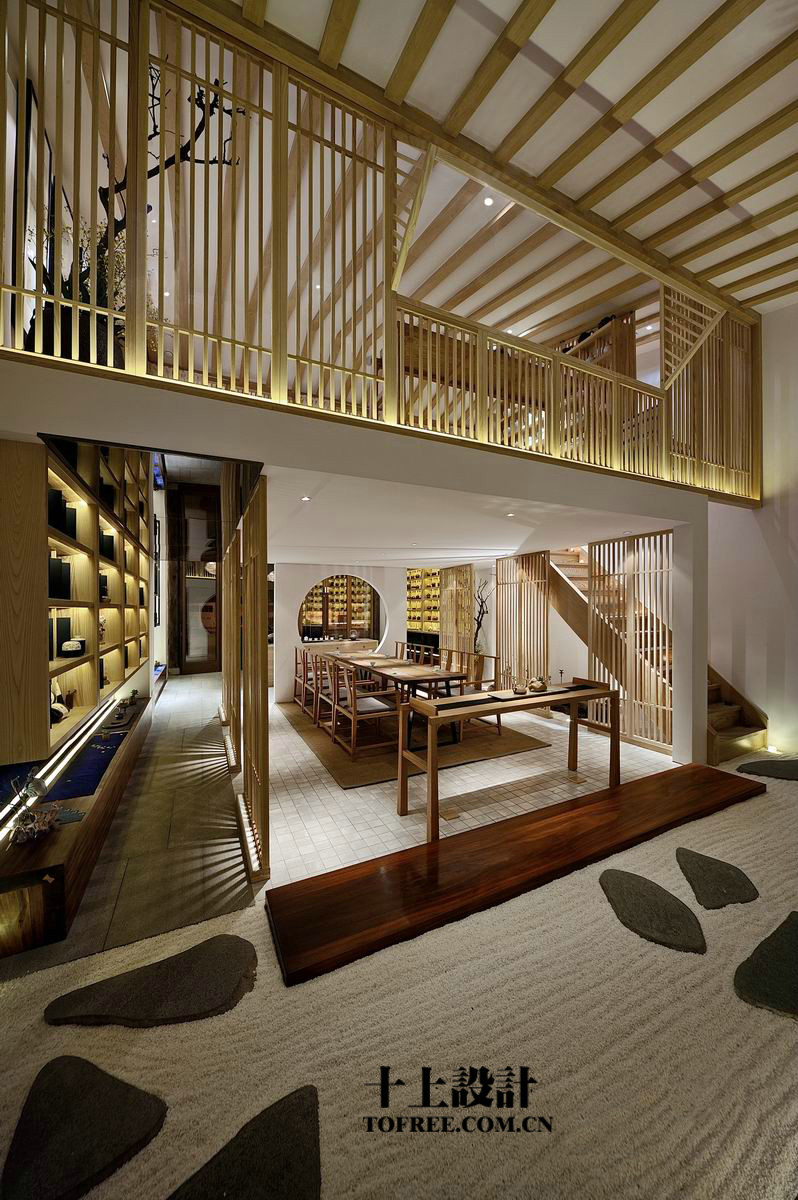 十上设计：案上观云-2