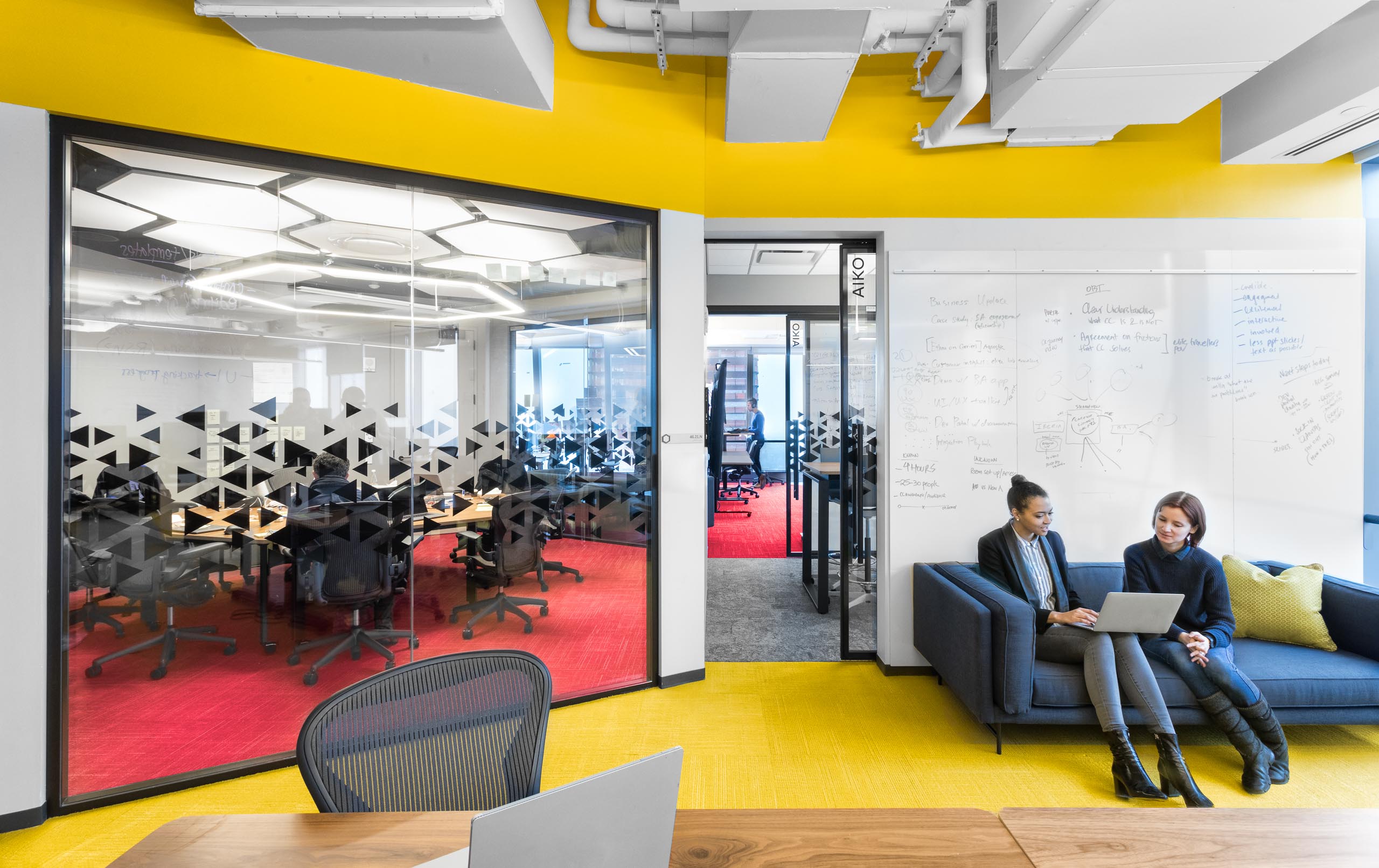 

		.wp-custom-logo .site-container .title-area {
			max-width: 90px;
		}
		
		.wp-custom-logo .title-area {
			padding-top: 11.176470588235px;
		}
		
-2