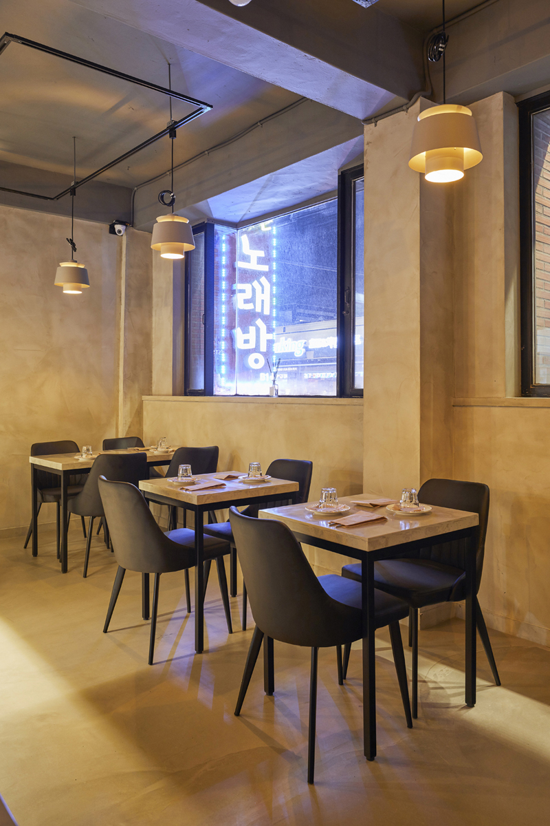 18 平米餐厅室内设计，精致氛围品味非凡-8