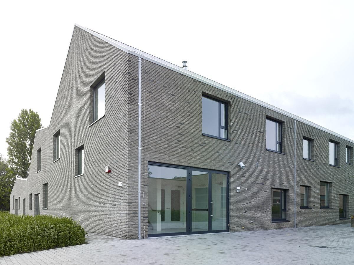 比利时Zonnegroen技术教育中学-5