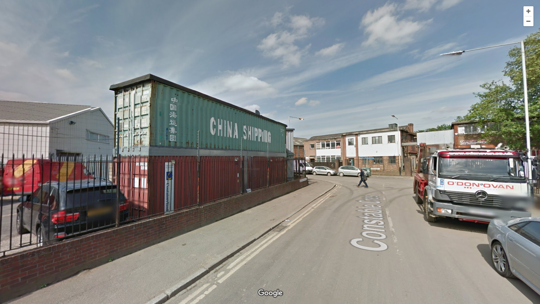 伦敦工业区废旧集装箱变身创意工作室-12