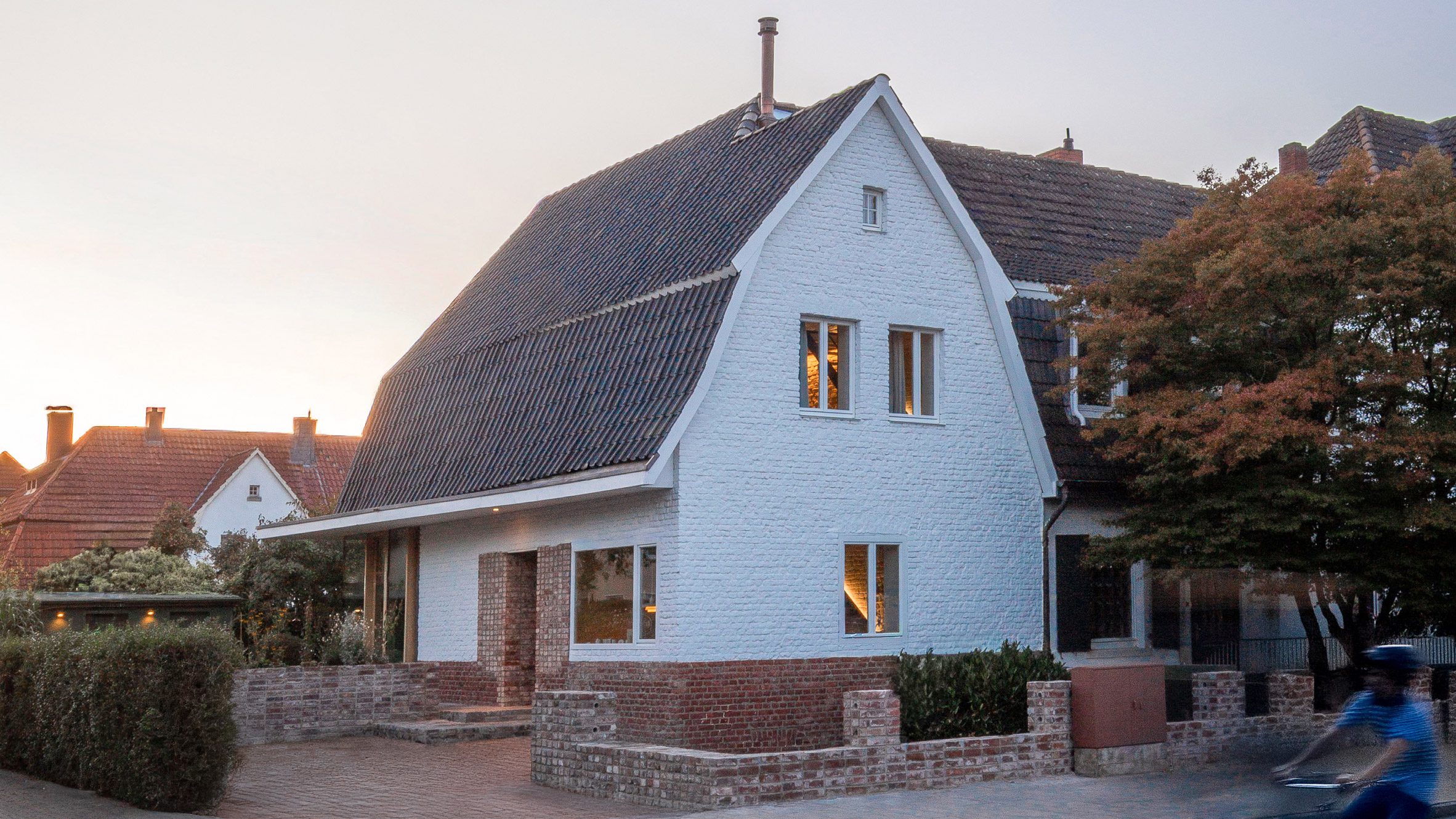 Brick to Light(德国“玻璃灯笼”屋顶营房住宅改造)丨德国明斯特丨Andreas Schüring Architekten-0